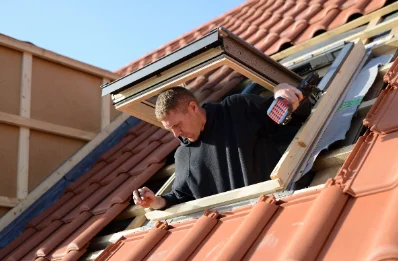 Pose de fenêtres de toit Velux à Martainneville